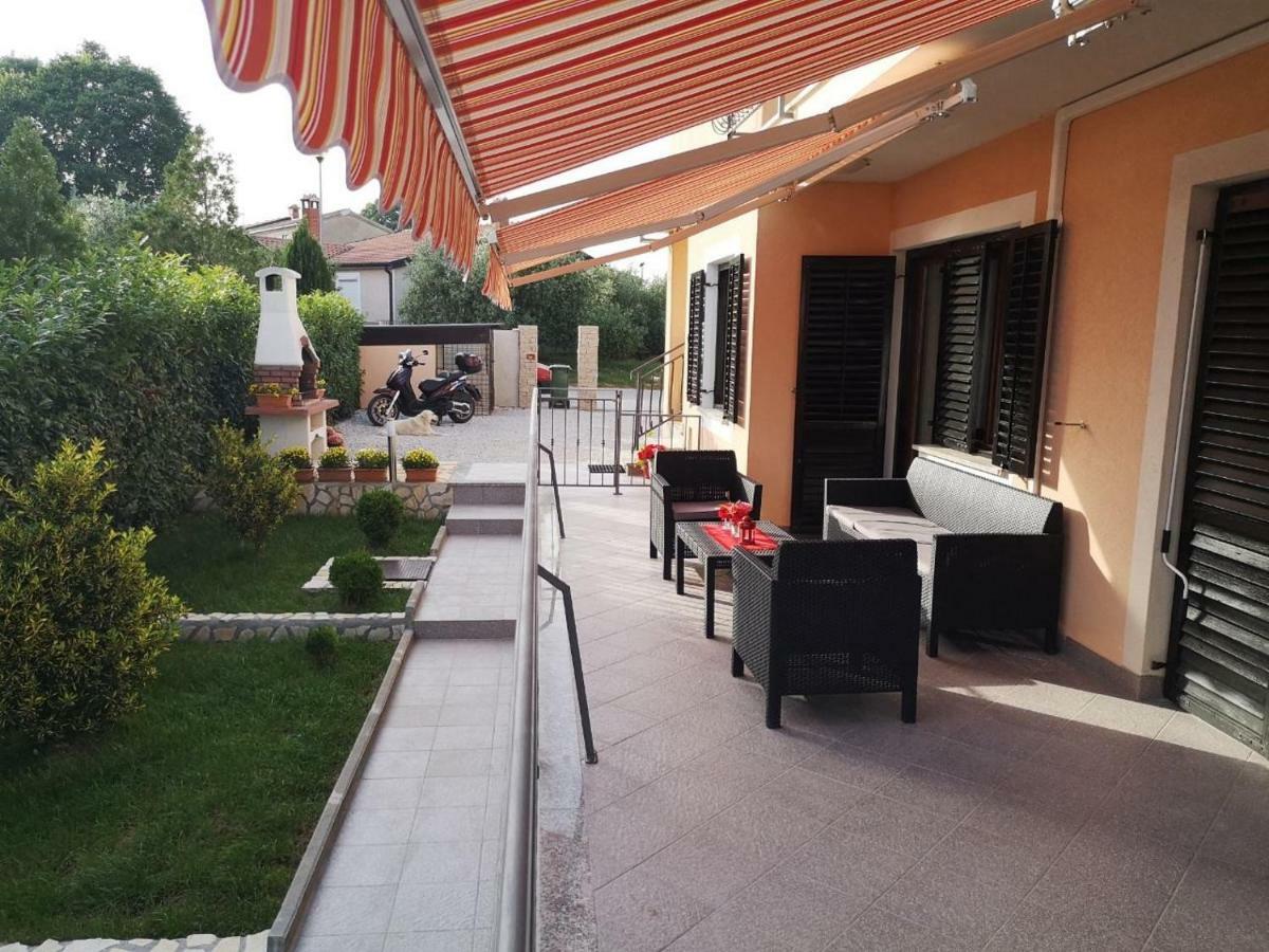 Apartment Stela Poreč Eksteriør billede